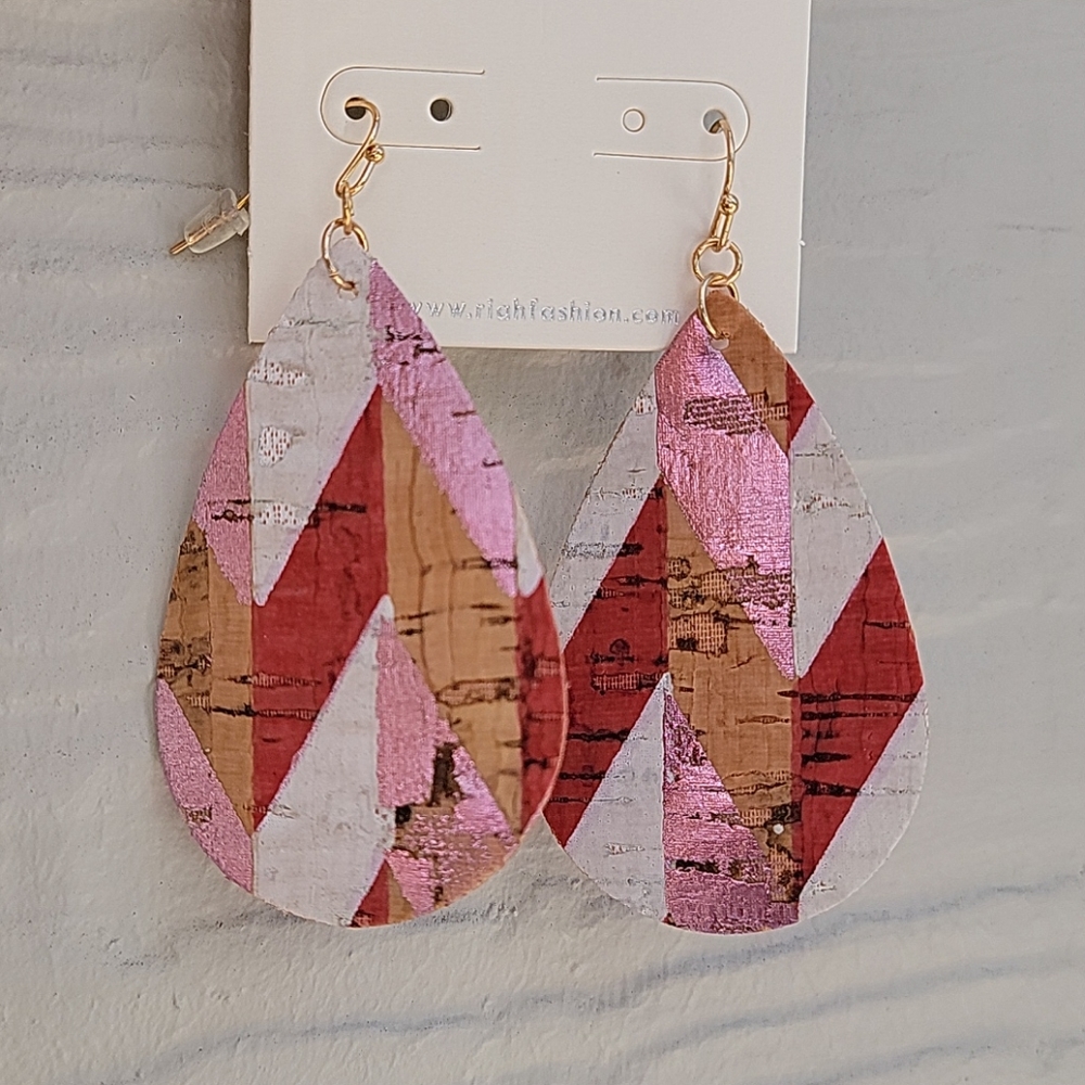 🎉 Cork Earrings